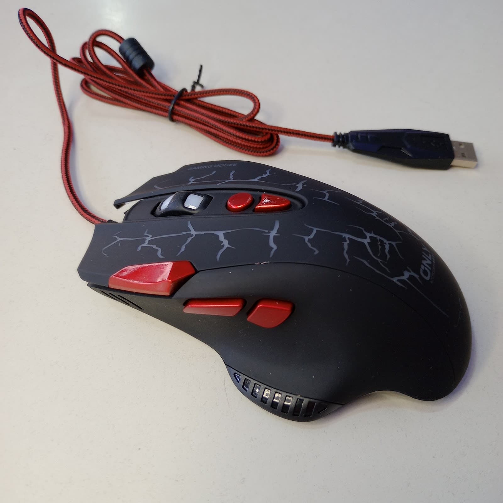 mouse gamer only gm830 lighting,c/cable 2